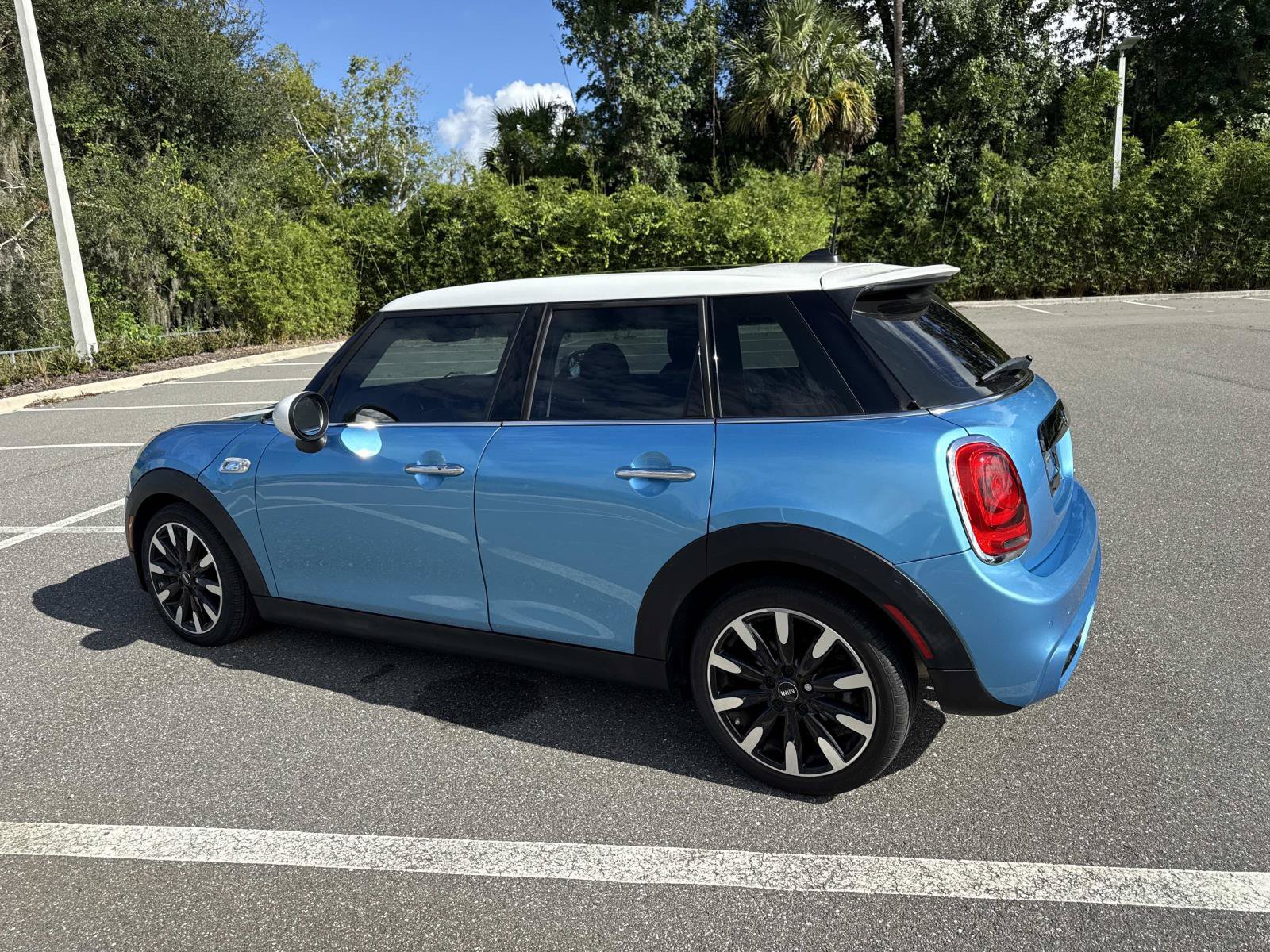 Used 2017 MINI Cooper S FWD image 5