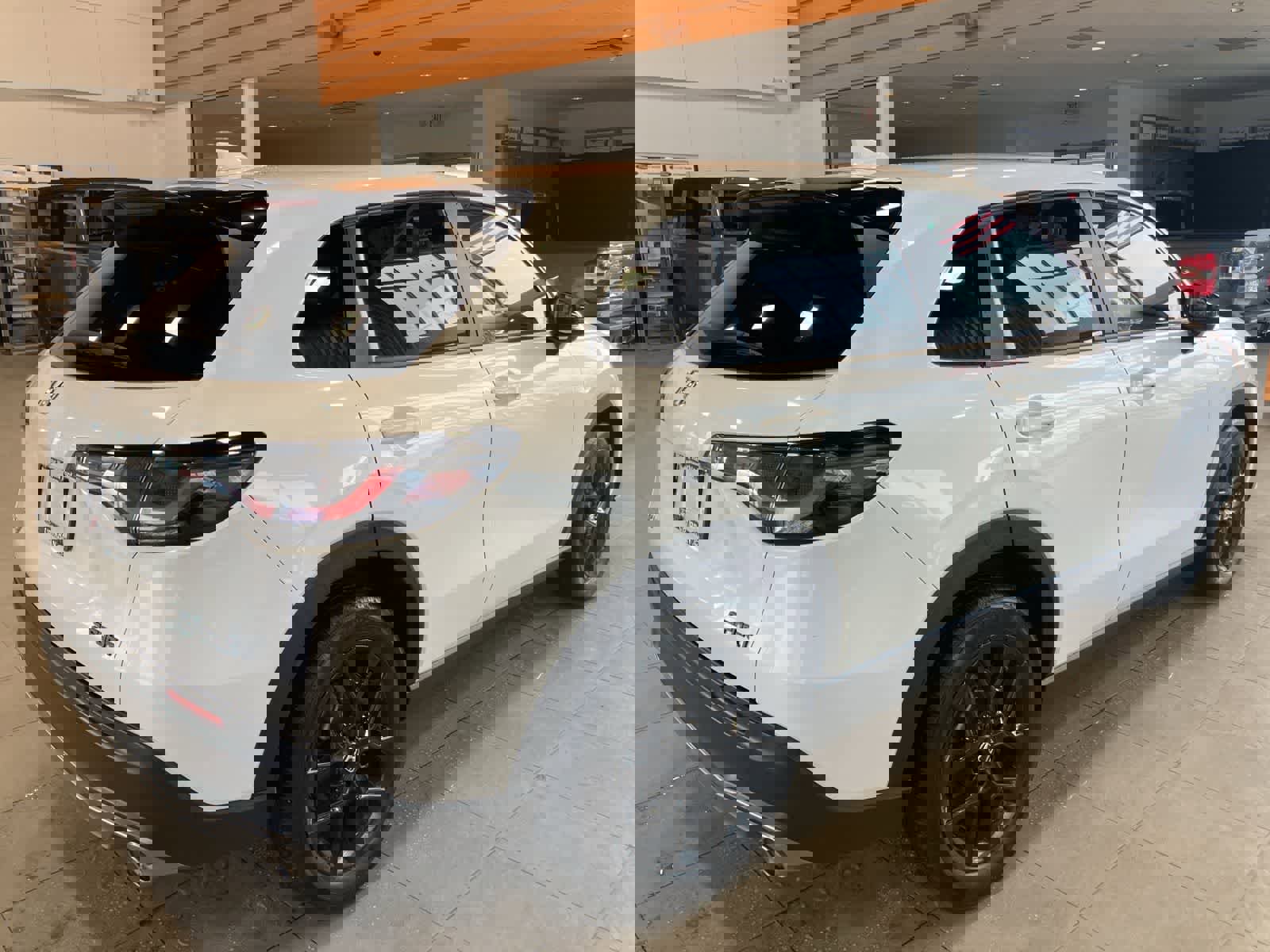 Used 2023 Honda HR-V Sport image 5