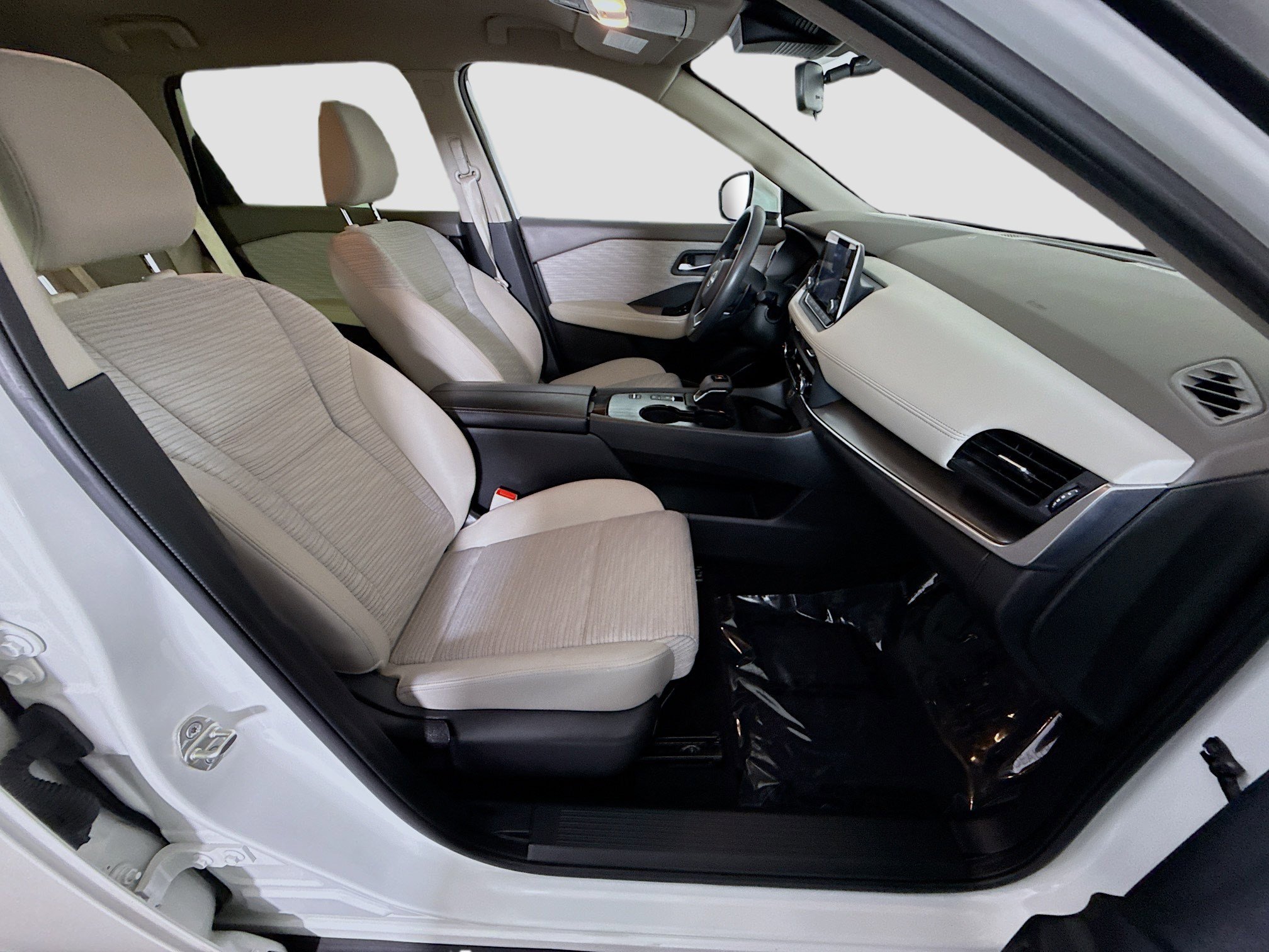 Used 2023 Nissan Rogue SV FWD image 29