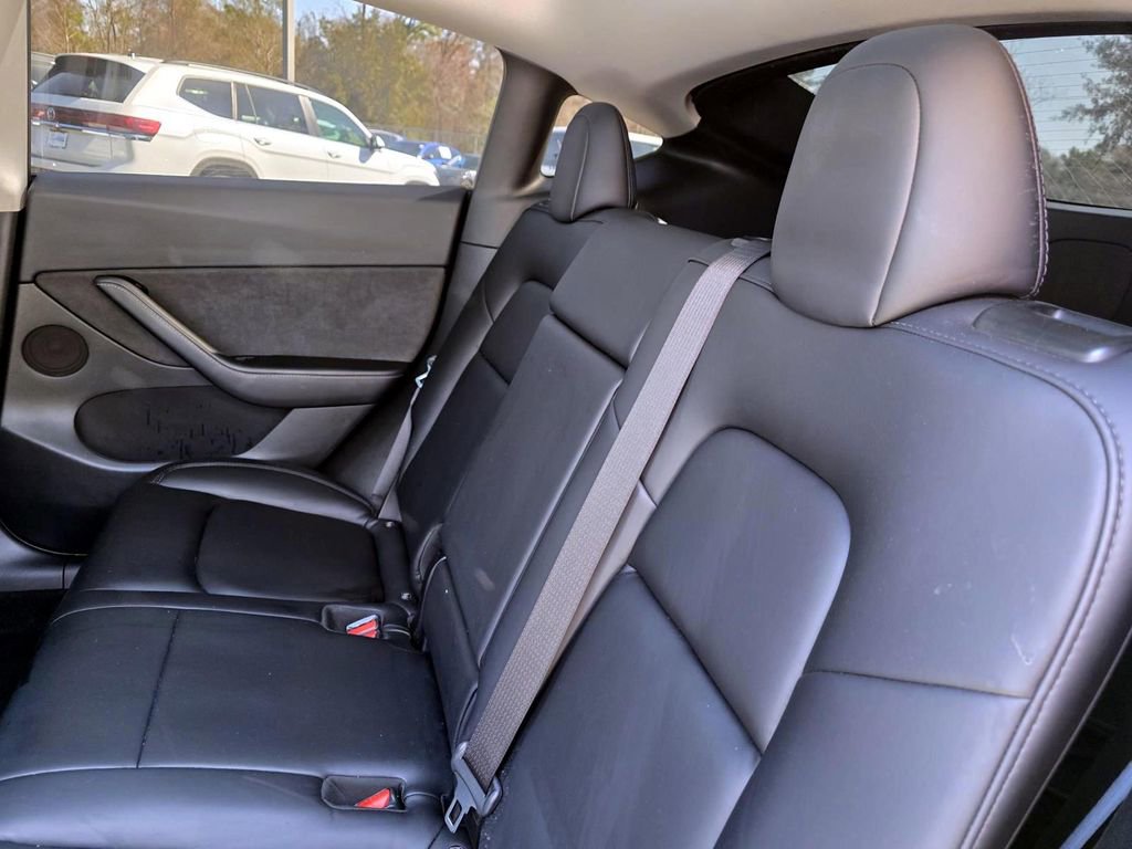 Used 2021 Tesla Model Y Performance image 23
