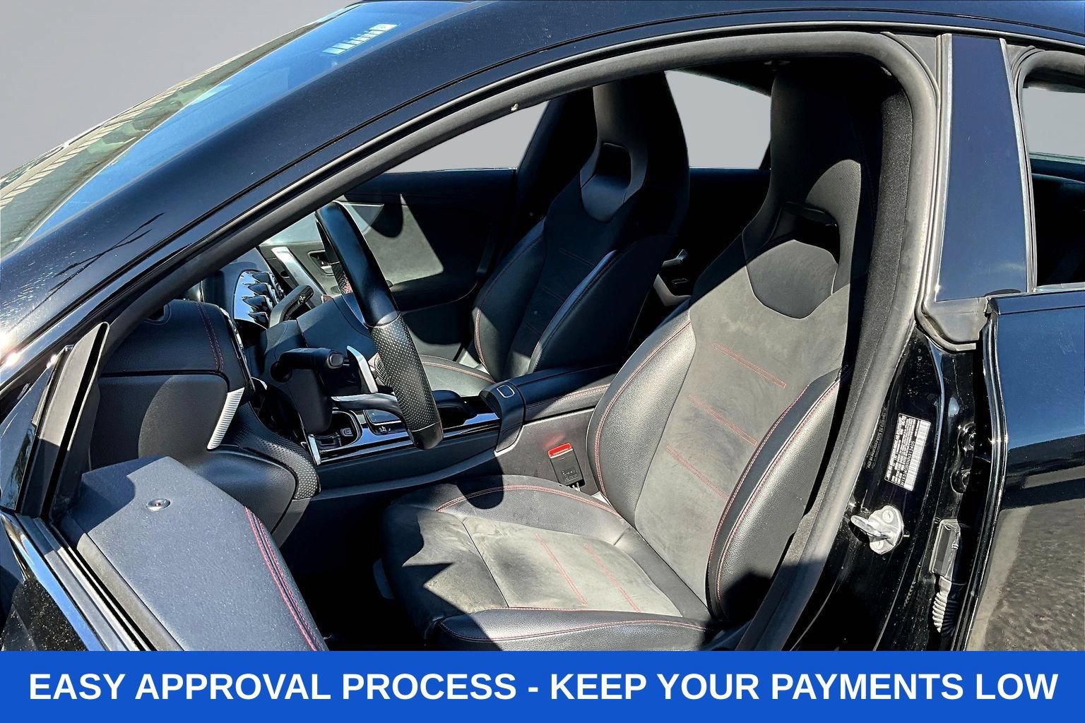 Used 2022 Mercedes-Benz CLA 250 image 25