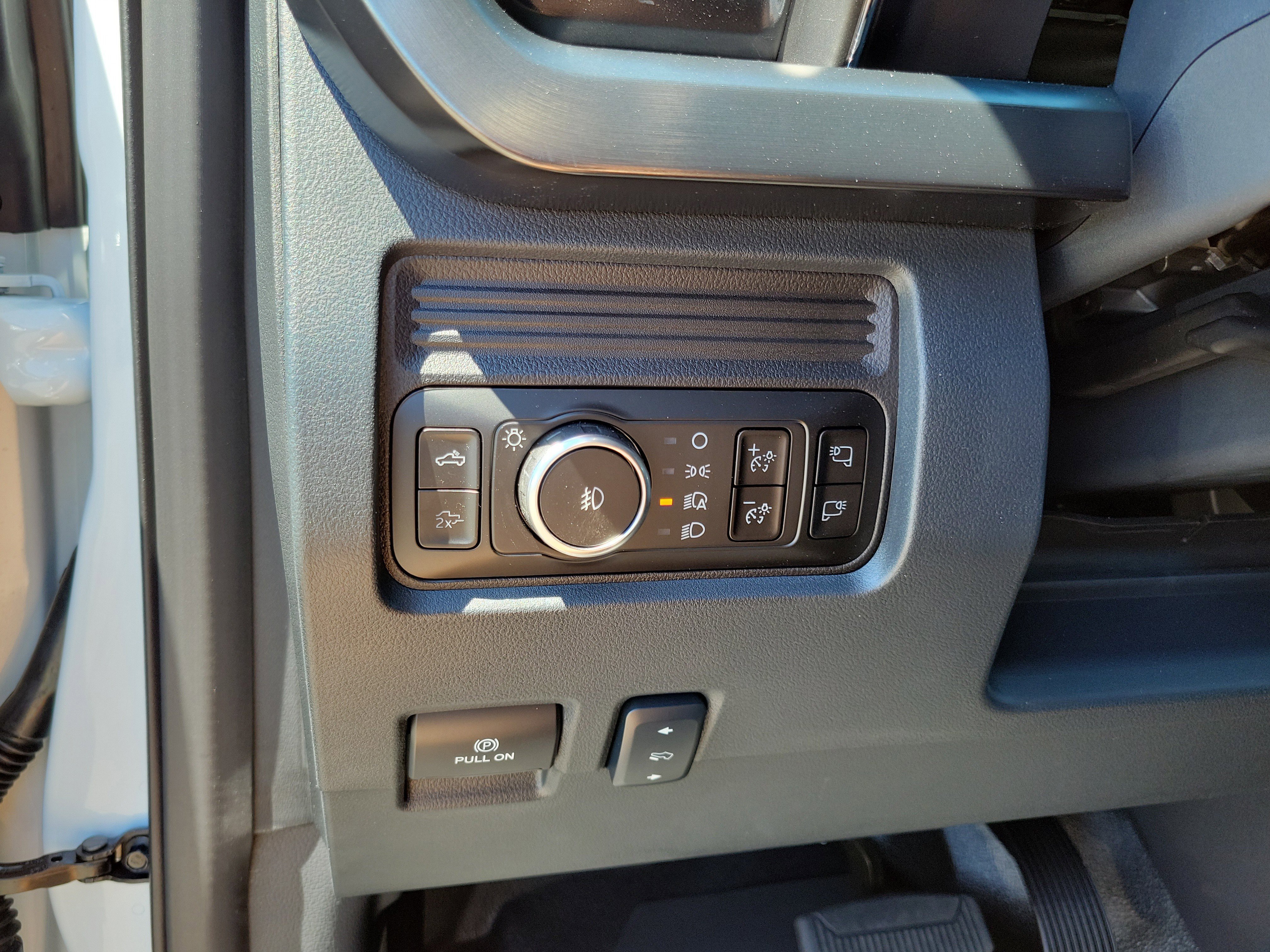 New 2026 Ford F250 Lariat image 14