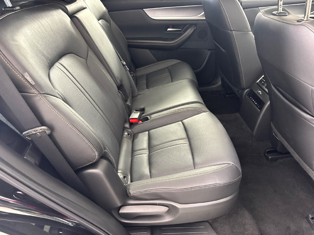 Certified 2025 MAZDA CX-70 Plug-In Hybrid w/ Premium Pkg AWD/4WD image 16