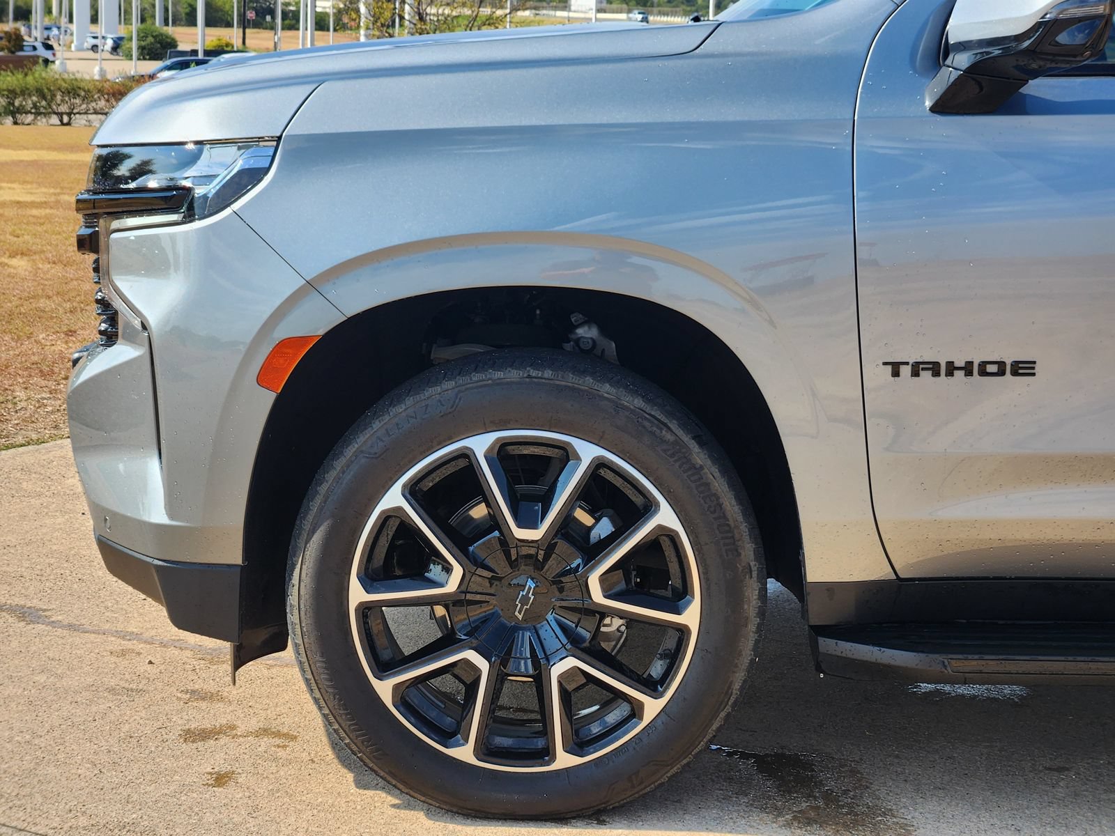 Used 2024 Chevrolet Tahoe RST w/ Luxury Package AWD/4WD image 13