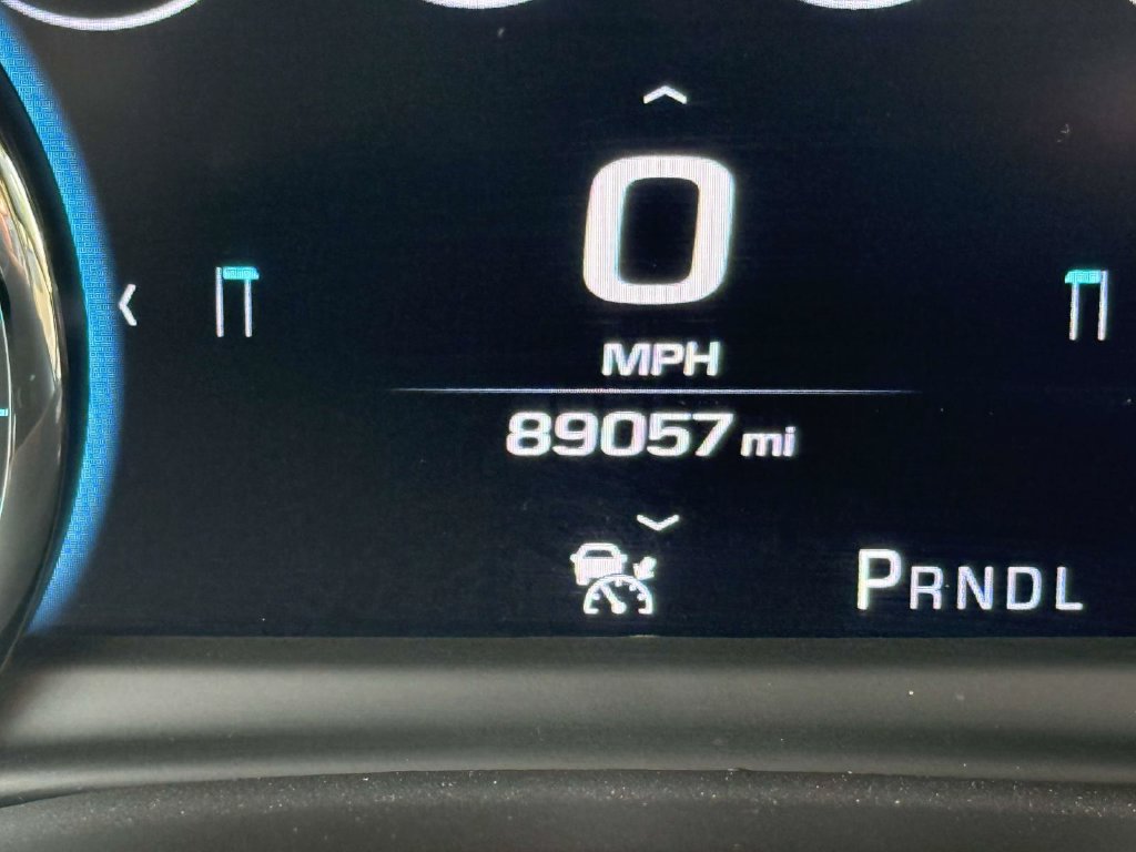 Used 2018 GMC Yukon Denali w/ Denali Ultimate Package AWD/4WD image 27