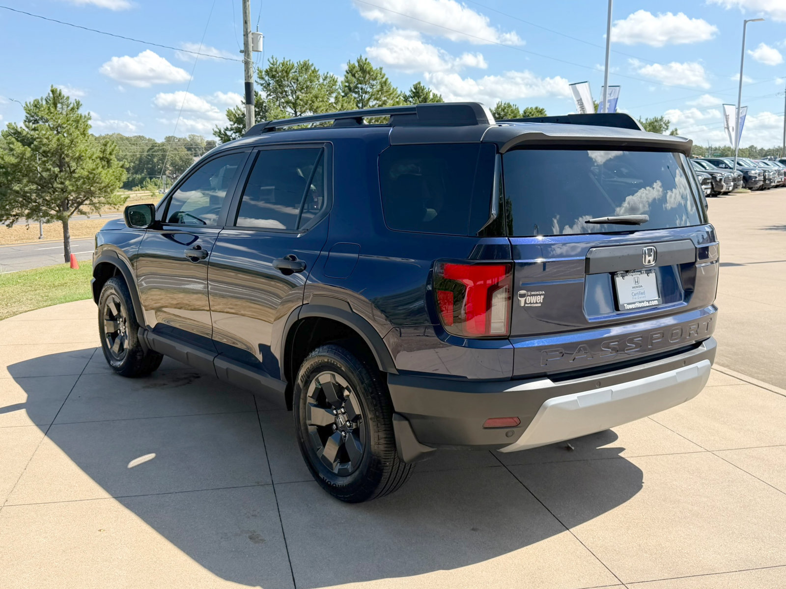 Certified 2026 Honda Passport RTL image 4