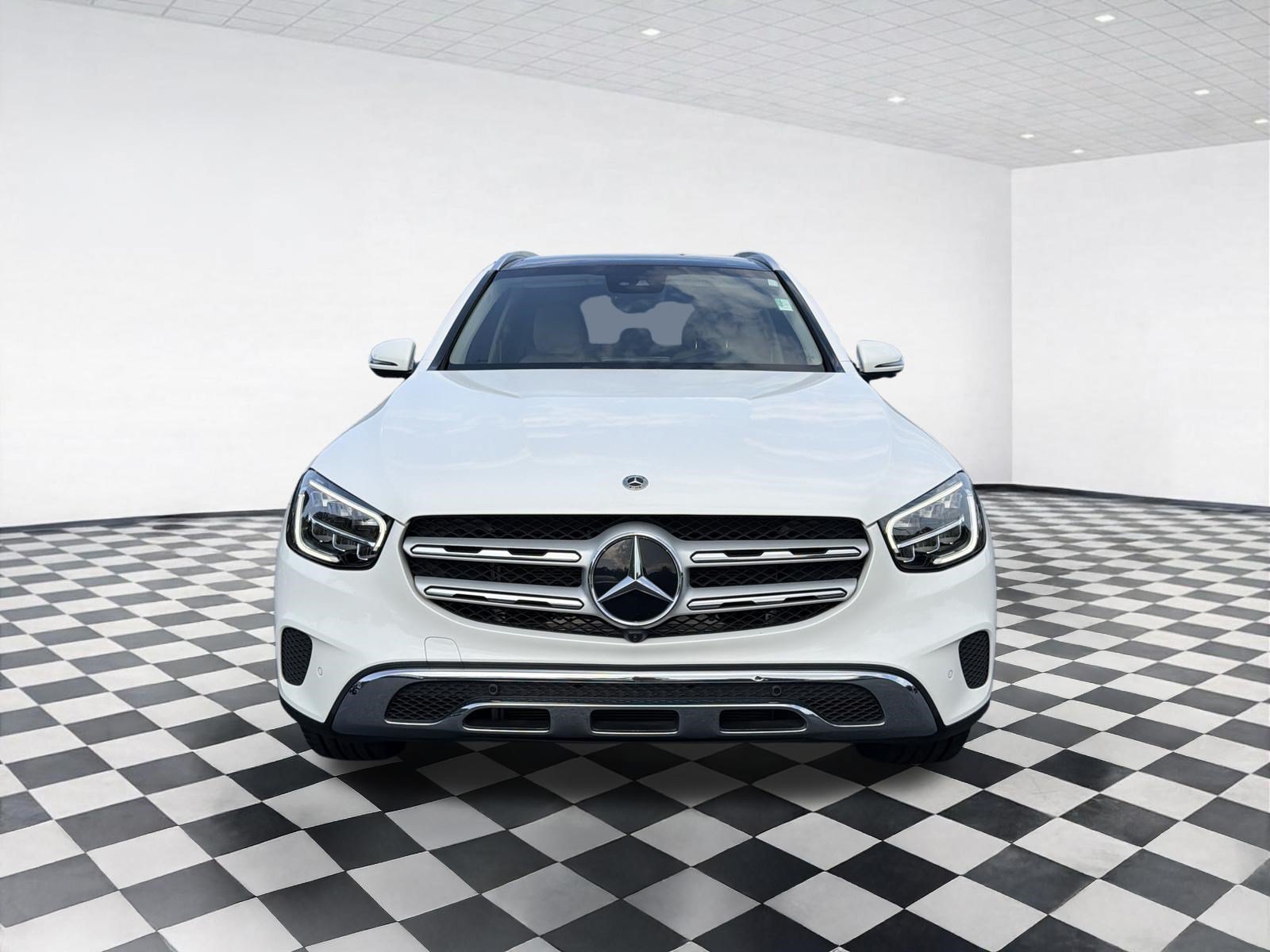 Used 2022 Mercedes-Benz GLC 300 image 7