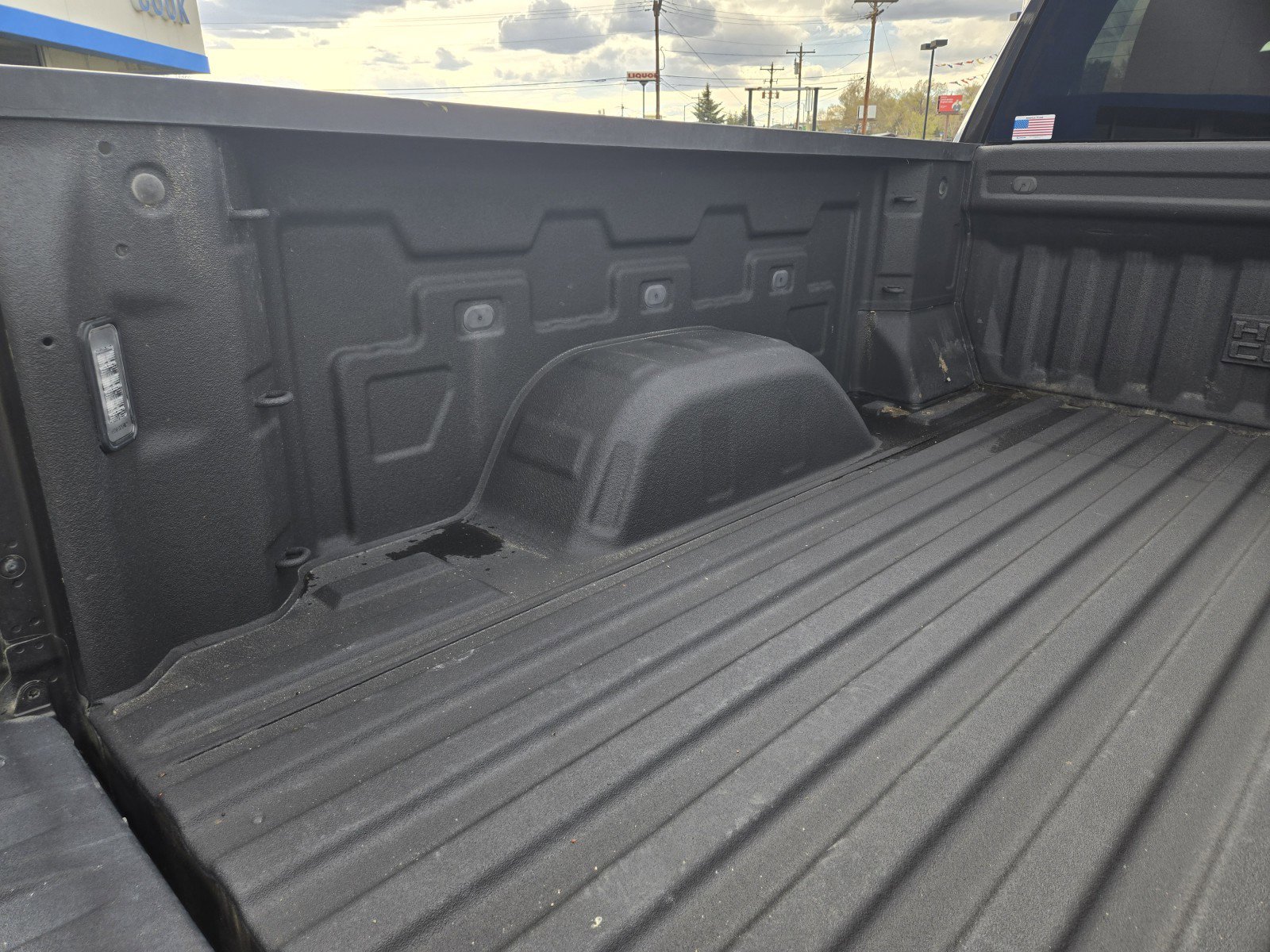 Used 2021 Chevrolet Silverado 1500 High Country w/ Z71 Off-Road Package image 24