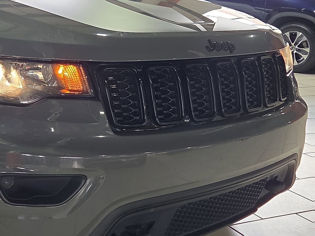 Used 2021 Jeep Grand Cherokee Freedom Edition AWD/4WD image 7