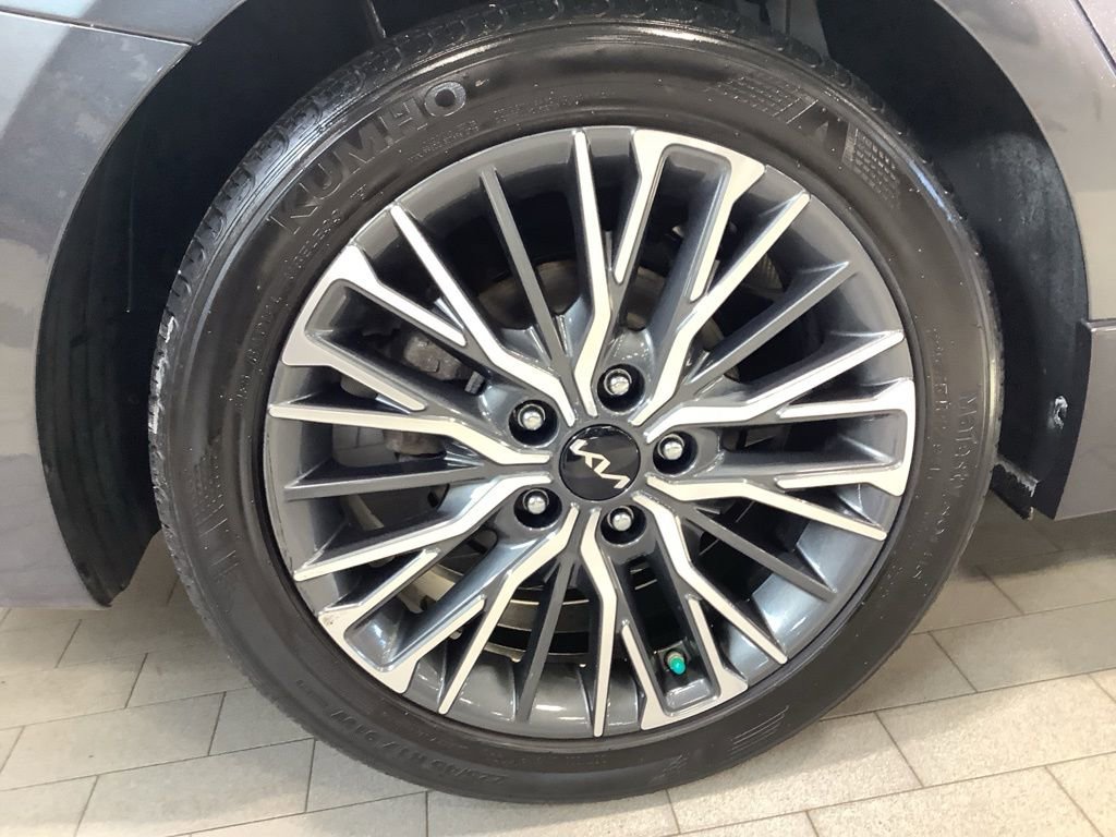 Used 2023 Kia Forte GT-Line image 26