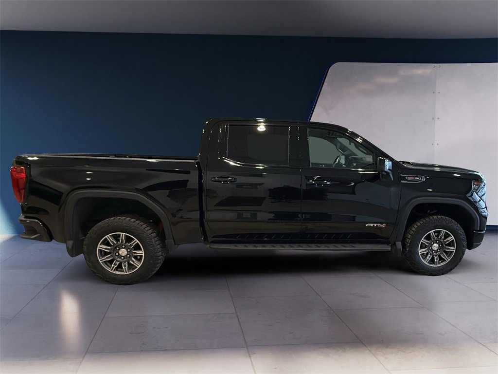 Used 2024 GMC Sierra 1500 AT4 w/ Technology Package image 8
