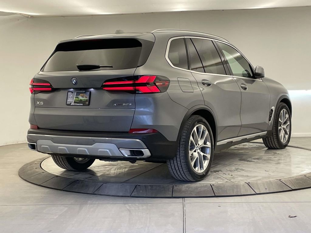 New 2026 BMW X5 xDrive50e AWD/4WD image 5