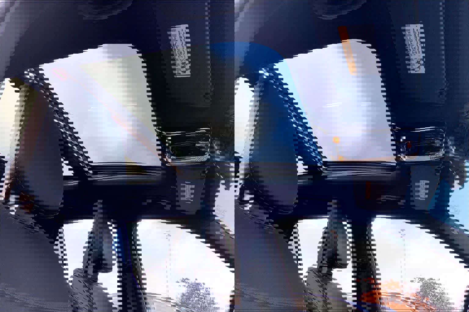 Used 2024 Mercedes-Benz GLC 300 4MATIC image 13