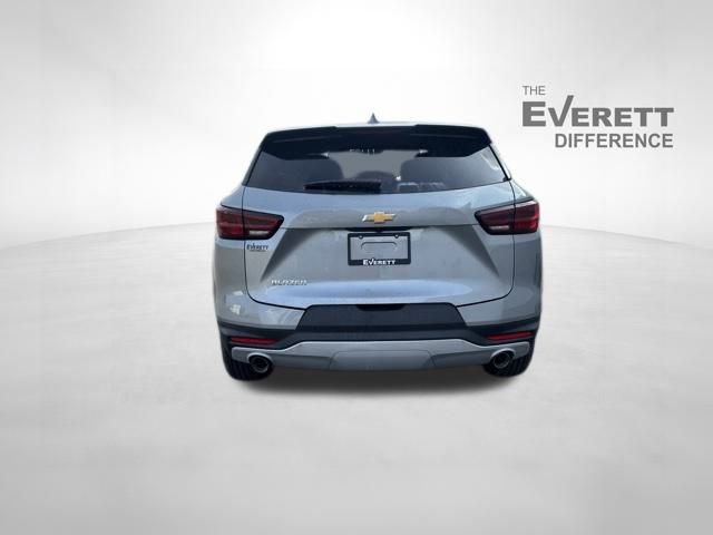 New 2026 Chevrolet Blazer LT image 6
