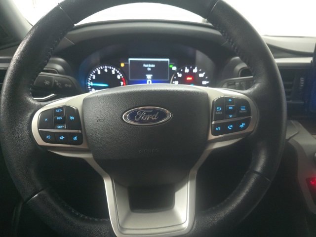 Used 2023 Ford Explorer XLT w/ Equipment Group 202A image 23