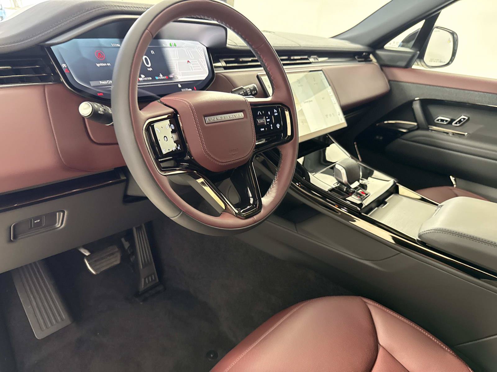 New 2026 Land Rover Range Rover Sport Dynamic SE AWD/4WD image 22