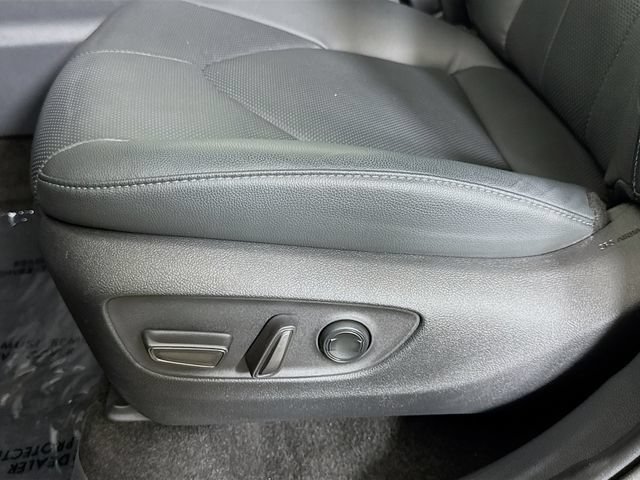 Certified 2024 Toyota Grand Highlander AWD image 15