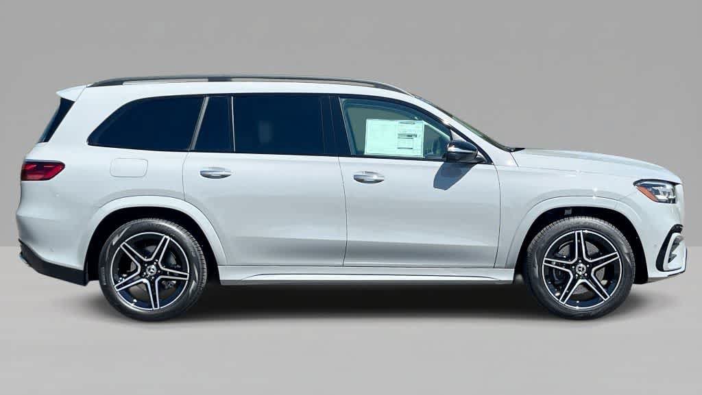 New 2026 Mercedes-Benz GLS 450 4MATIC image 9
