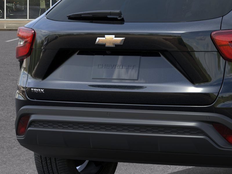 New 2026 Chevrolet Trax LS w/ LS Convenience Package FWD image 14