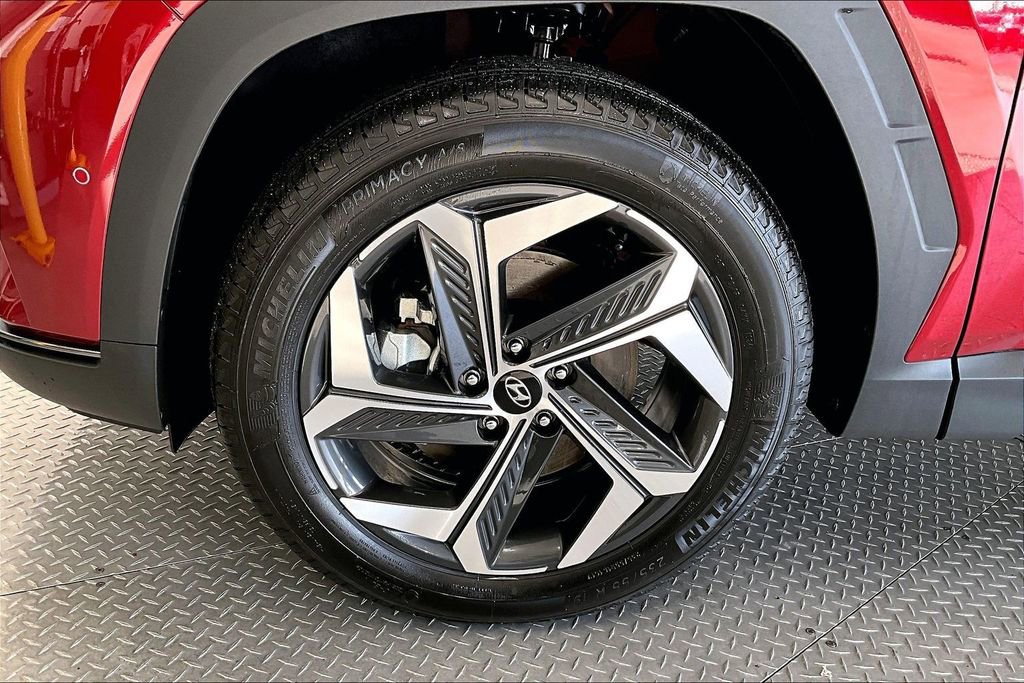 Certified 2024 Hyundai Tucson Limited AWD/4WD image 8
