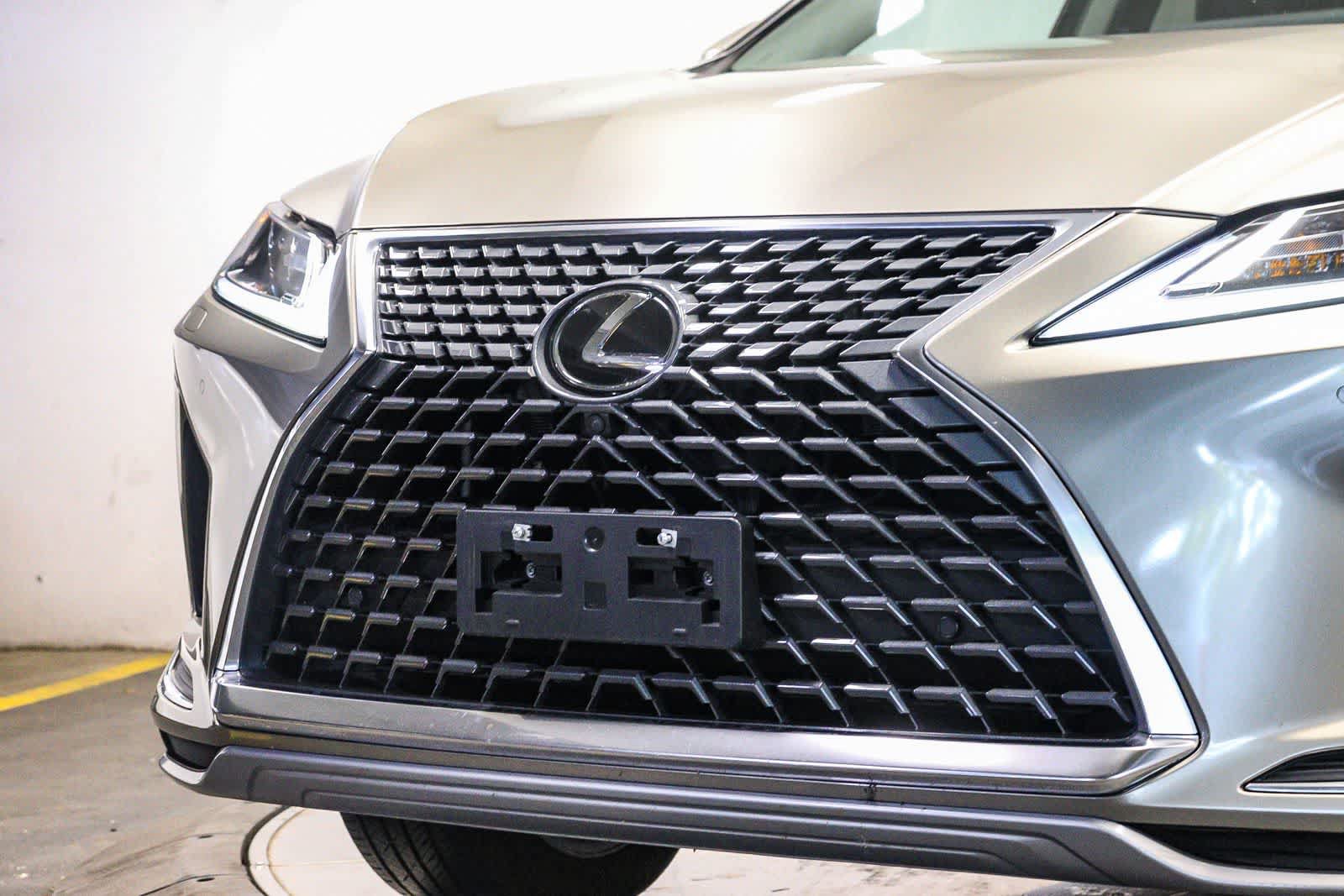 Certified 2022 Lexus RX 350 FWD w/ Premium Package image 8