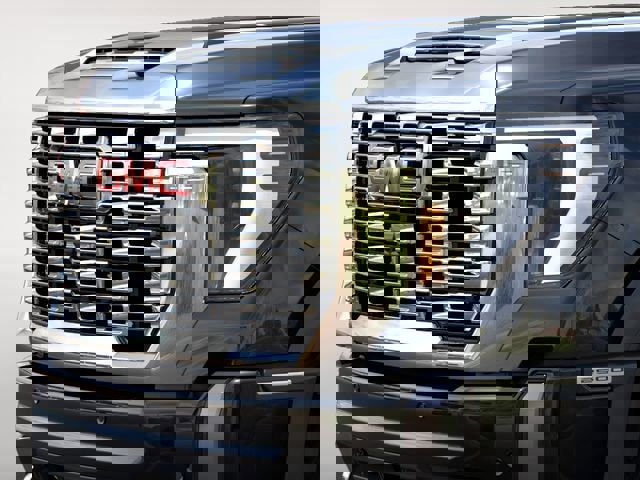 New 2026 GMC Sierra 2500 Denali w/ Denali Reserve Package image 13