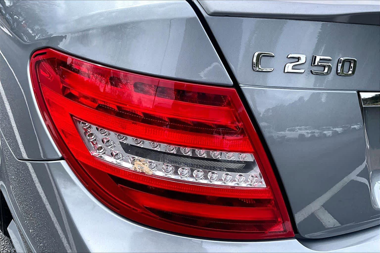 Used 2014 Mercedes-Benz C 250 Sedan image 29
