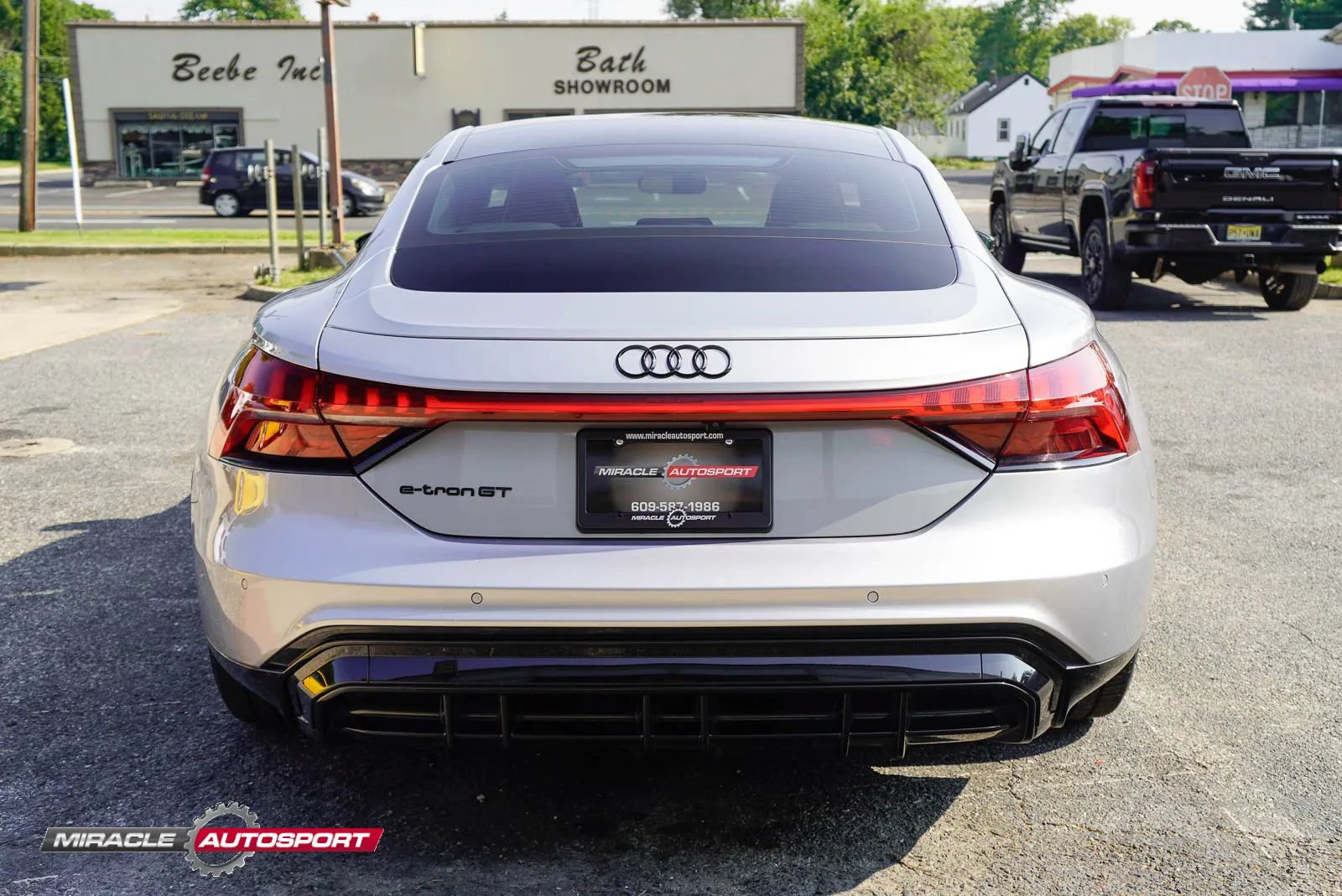 Used 2022 Audi e-tron GT Premium Plus AWD/4WD image 6