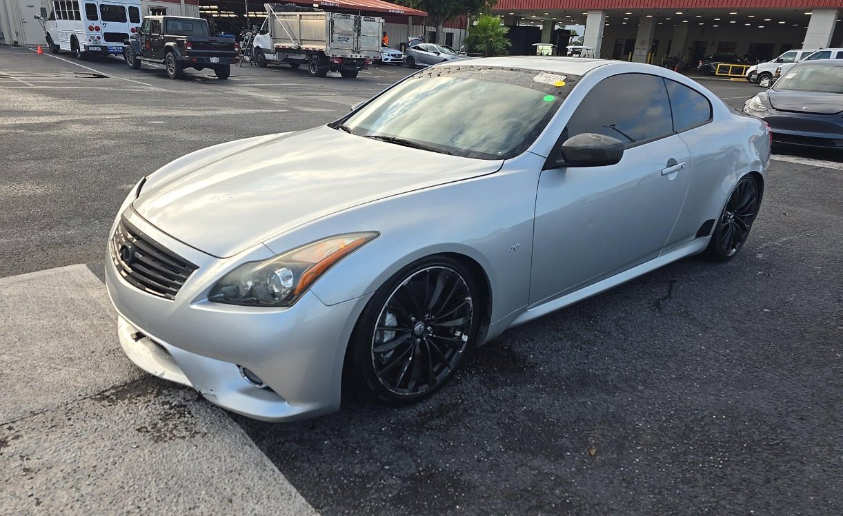 Used 2015 INFINITI Q60 Journey w/ Premium Package RWD image 1