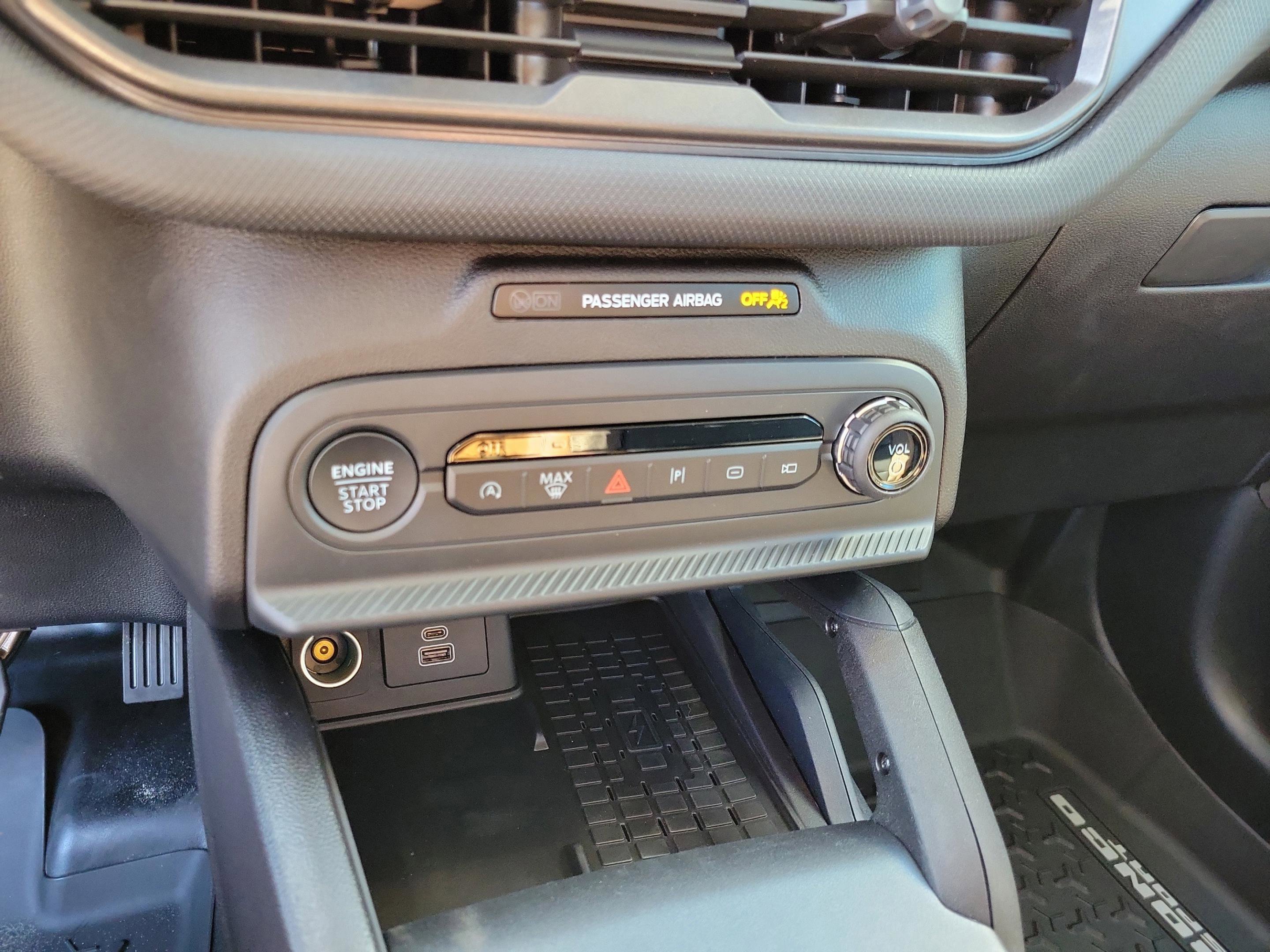 New 2025 Ford Bronco Sport Outer Banks w/ Sasquatch Outer Banks Package image 16