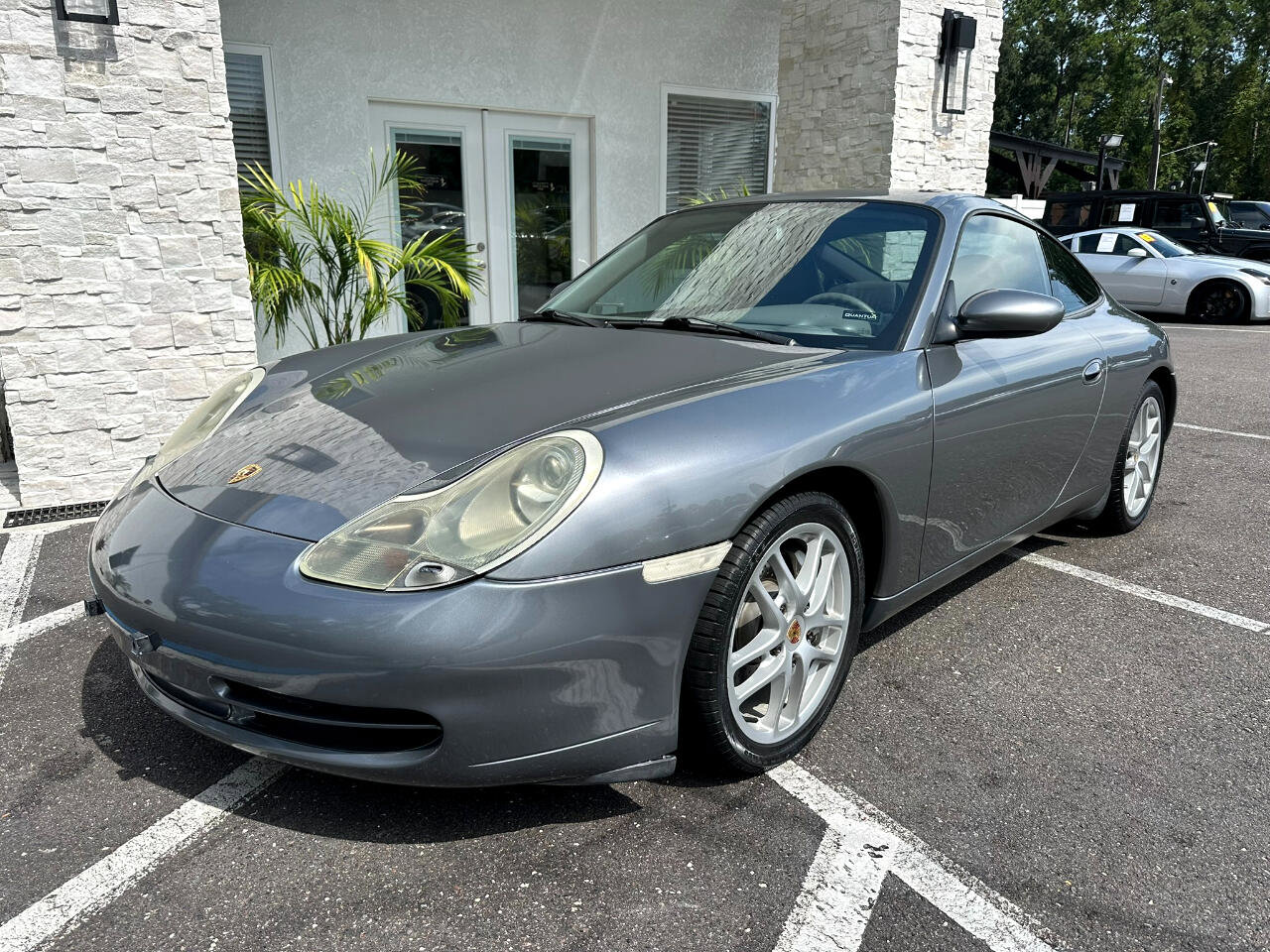 Used 2001 Porsche 911 Carrera image 3