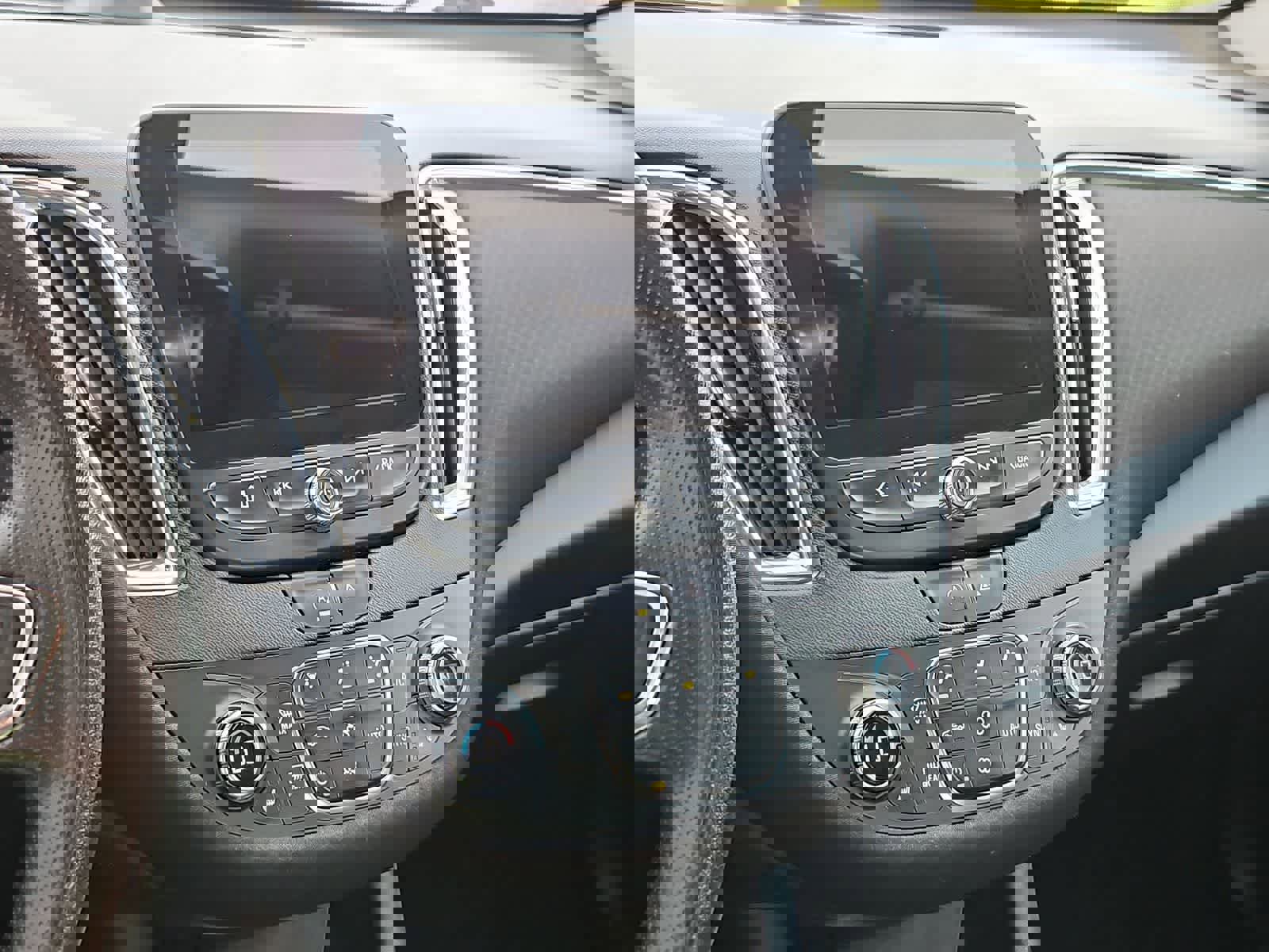 Used 2021 Chevrolet Malibu LT FWD image 28