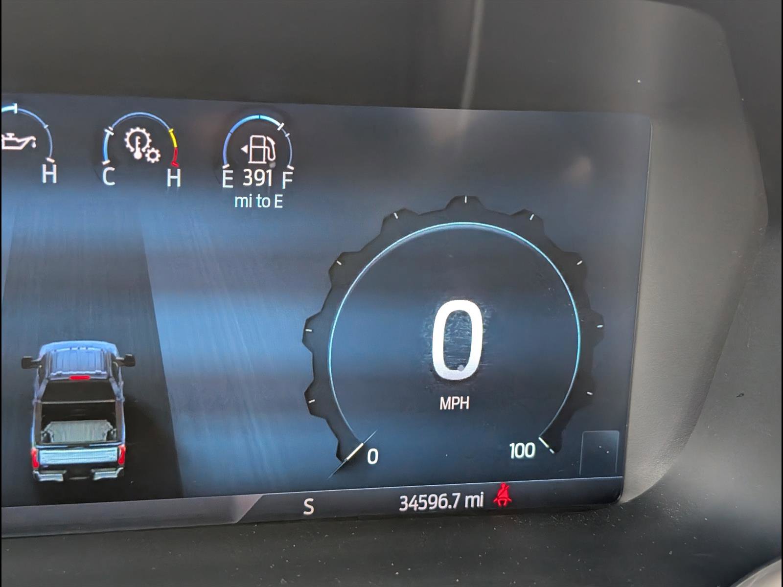 Used 2024 Ford F350 Platinum w/ Tremor Off-Road Package image 9