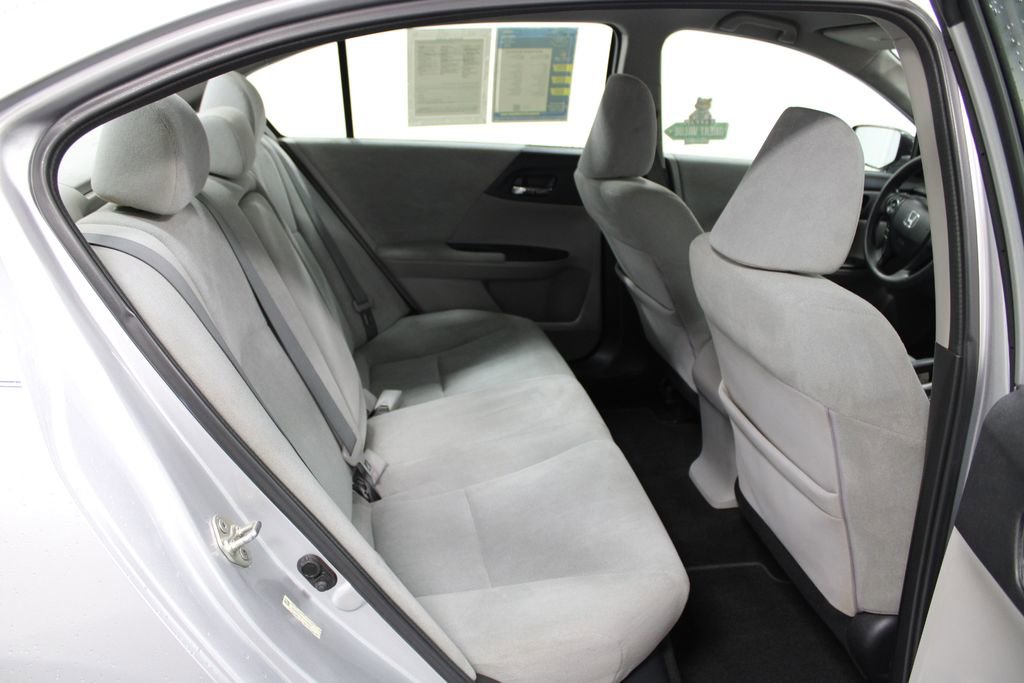 Used 2013 Honda Accord LX image 27