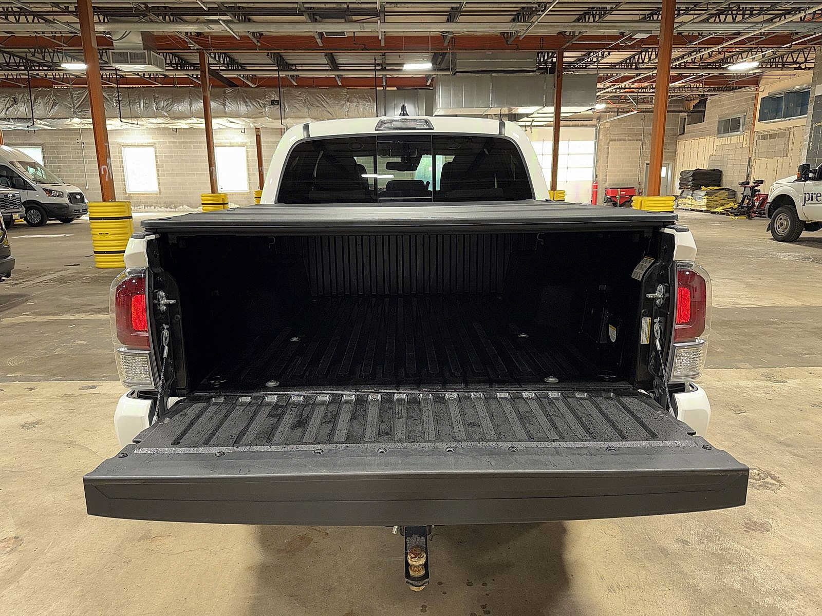 Used 2023 Toyota Tacoma TRD Sport AWD/4WD image 11