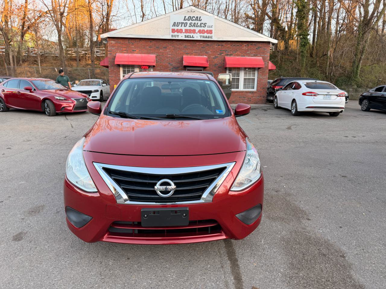 Used 2017 Nissan Versa S Plus image 2
