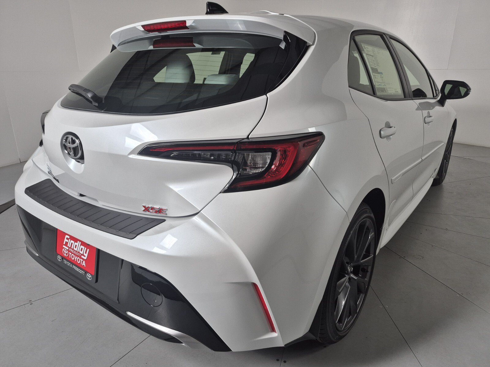 New 2026 Toyota Corolla XSE FWD image 4