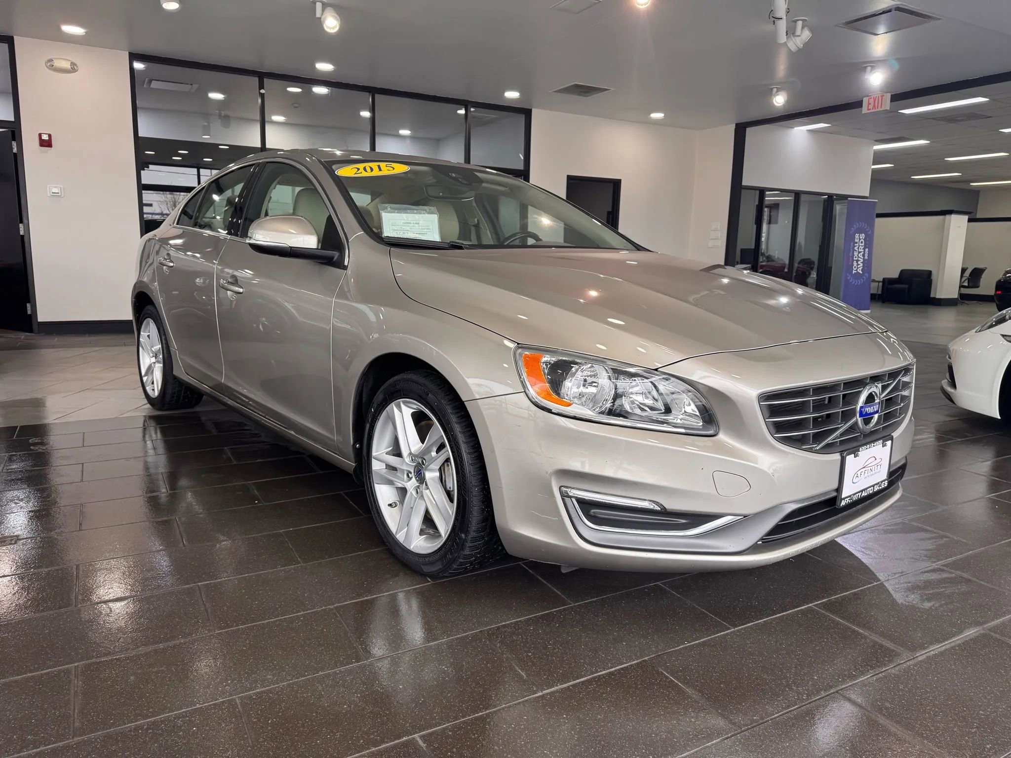 Used 2015 Volvo S60 T5 Premier image 7