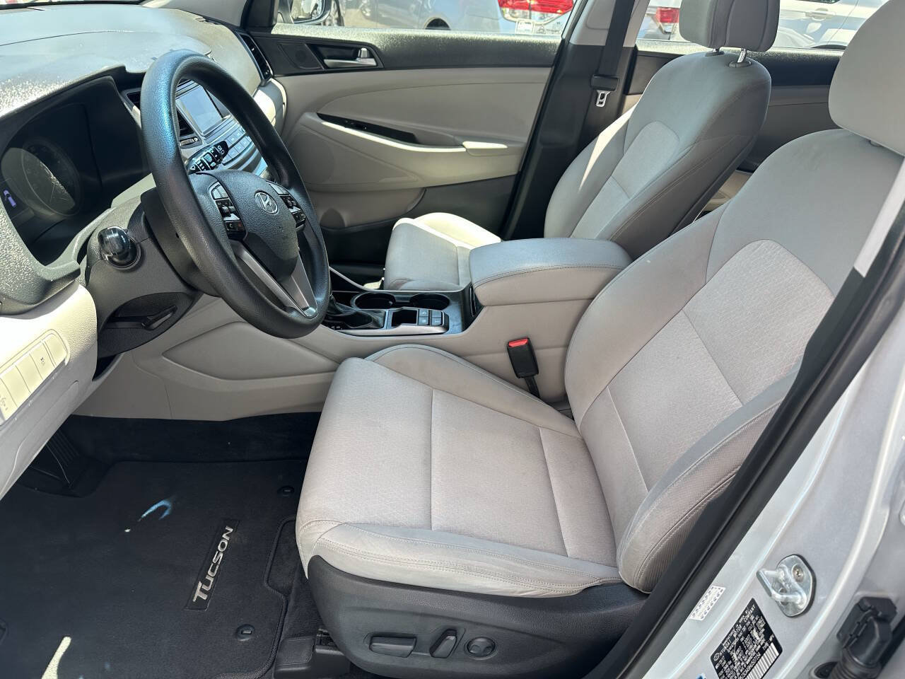 Used 2017 Hyundai Tucson SE w/ SE Popular Package 02 AWD/4WD image 11