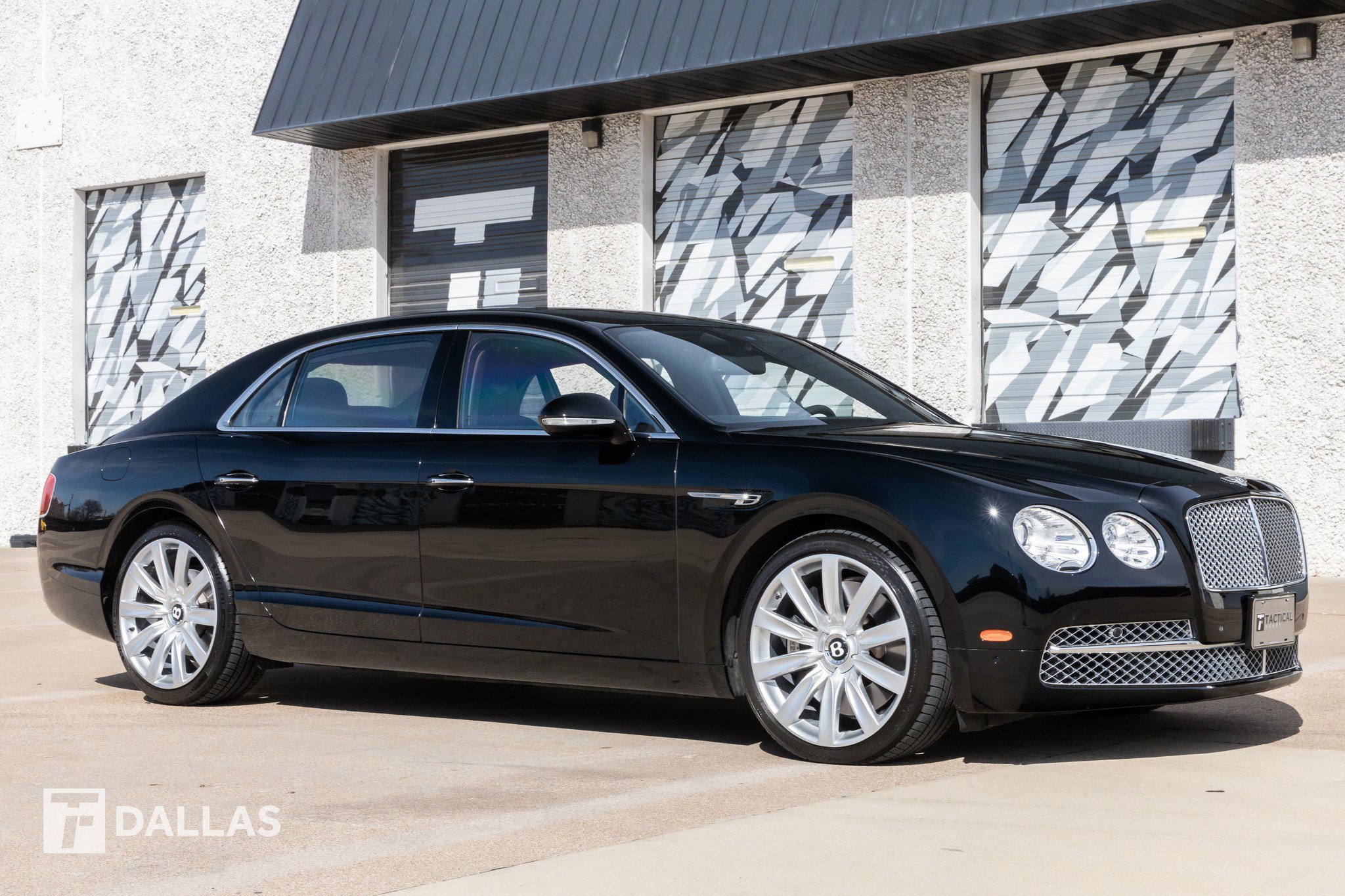 Used 2014 Bentley Flying Spur W12 image 18