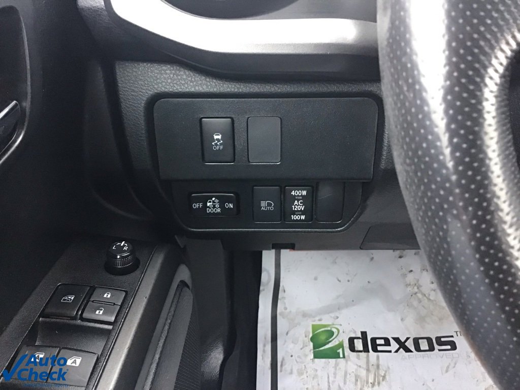 Used 2021 Toyota Tacoma TRD Sport w/ Technology Package image 32