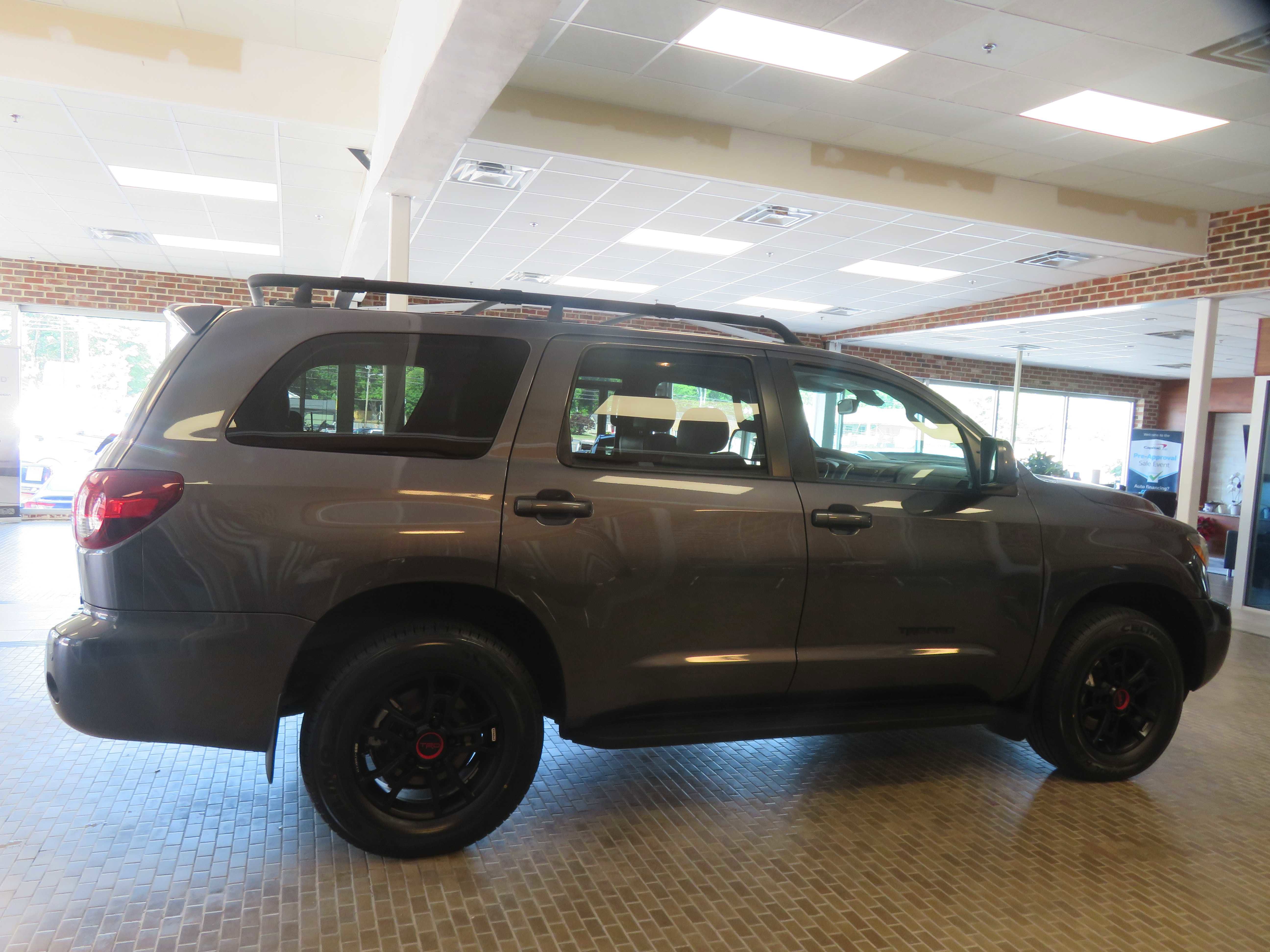 Used 2021 Toyota Sequoia TRD Pro AWD/4WD image 80