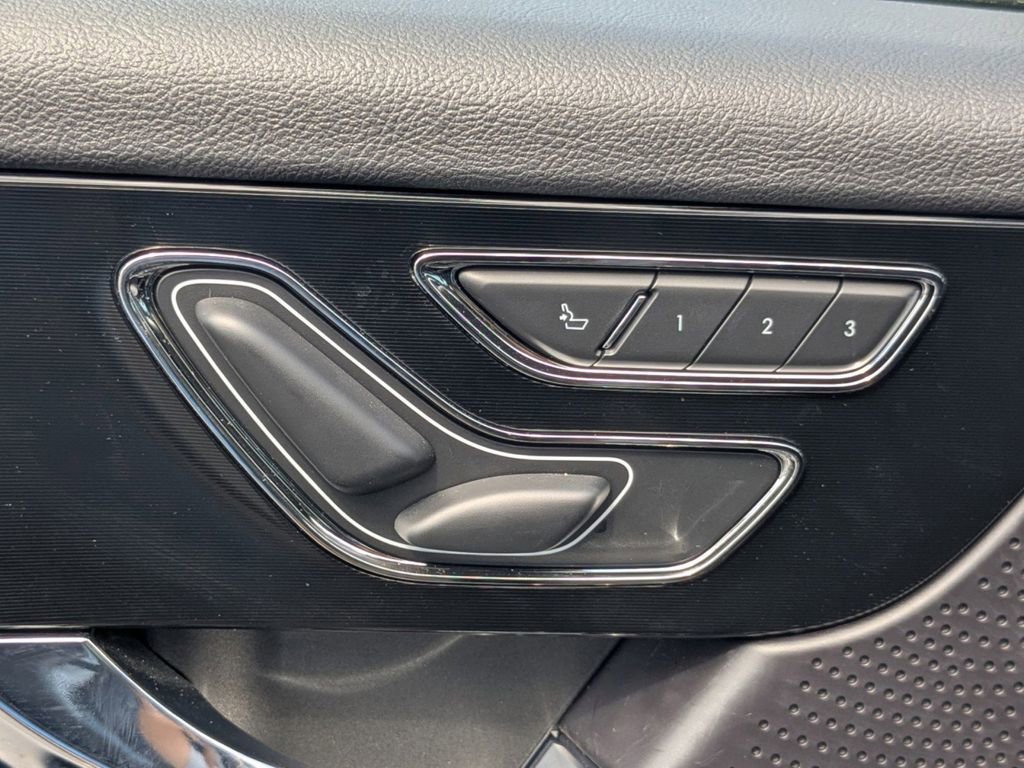 New 2025 Lincoln Corsair Grand Touring image 15