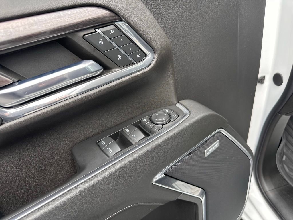 Used 2024 Chevrolet Silverado 3500 LTZ w/ LTZ Premium Package image 12
