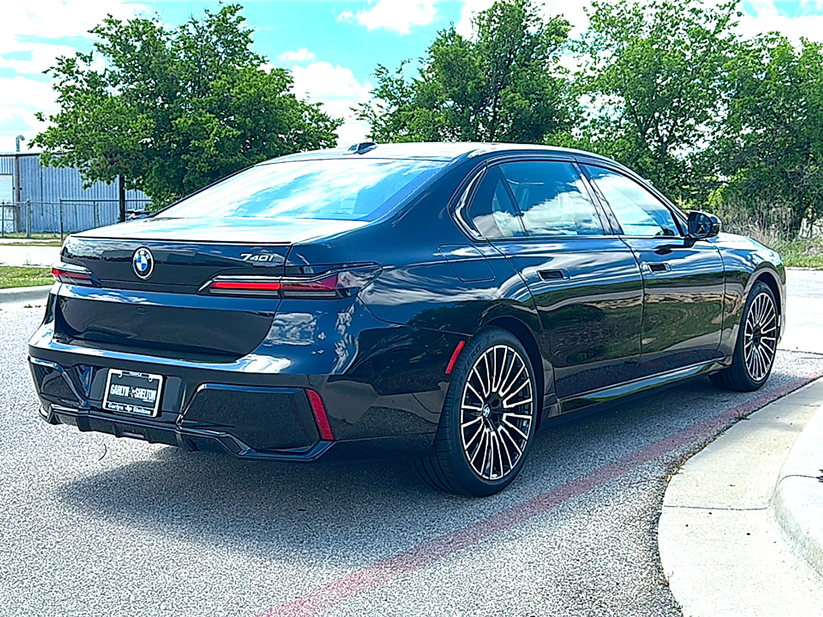New 2026 BMW 740i w/ Premium Package RWD image 8