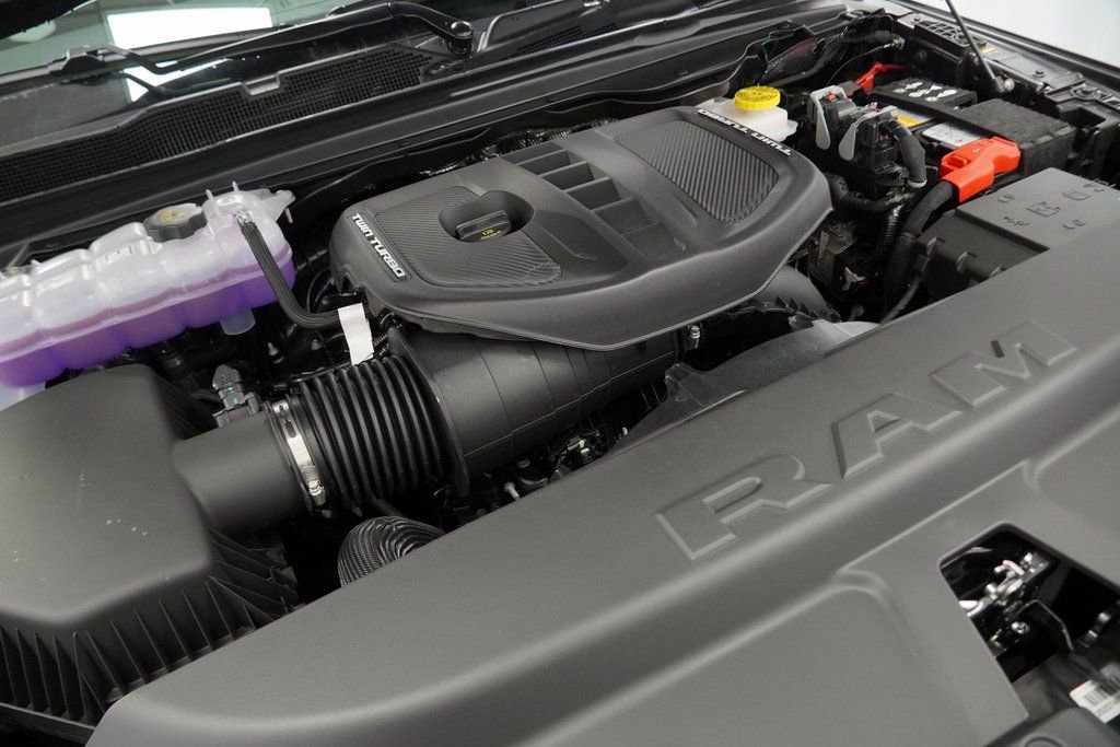 New 2026 RAM 1500 Limited w/ Body Color Bumper Group image 35