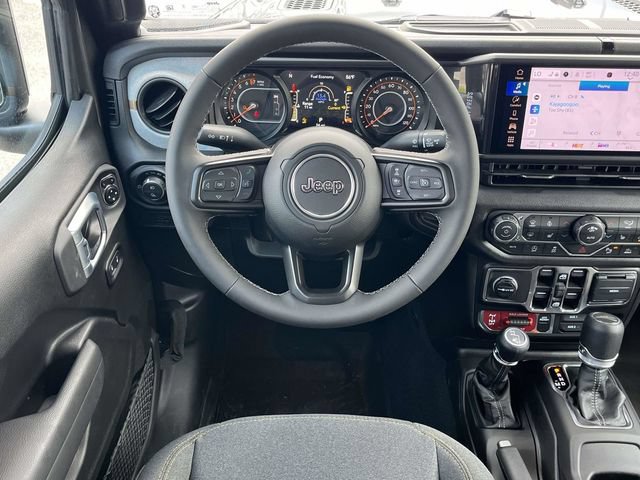 New 2026 Jeep Gladiator Sport AWD/4WD image 14