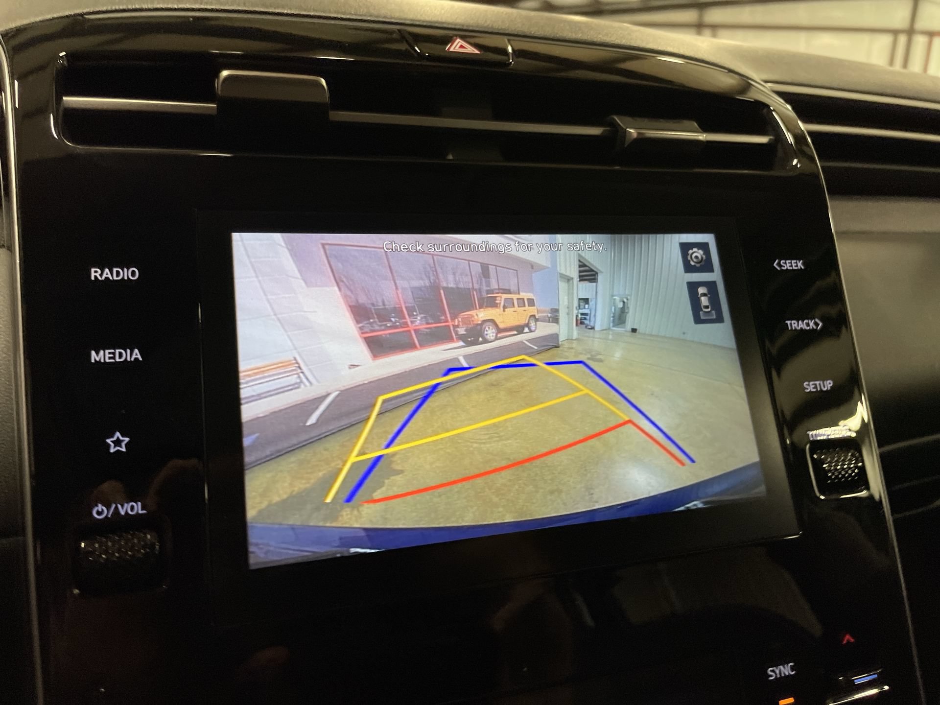 Used 2023 Hyundai Tucson SEL w/ Convenience Package AWD/4WD image 19