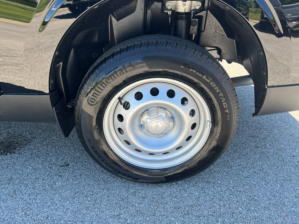 New 2025 Ford Maverick XL w/ Equipment Group 102A image 19