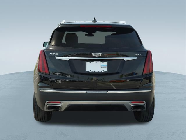 Used 2022 Cadillac XT5 Premium Luxury w/ LPO, Floor Liner Package AWD/4WD image 7